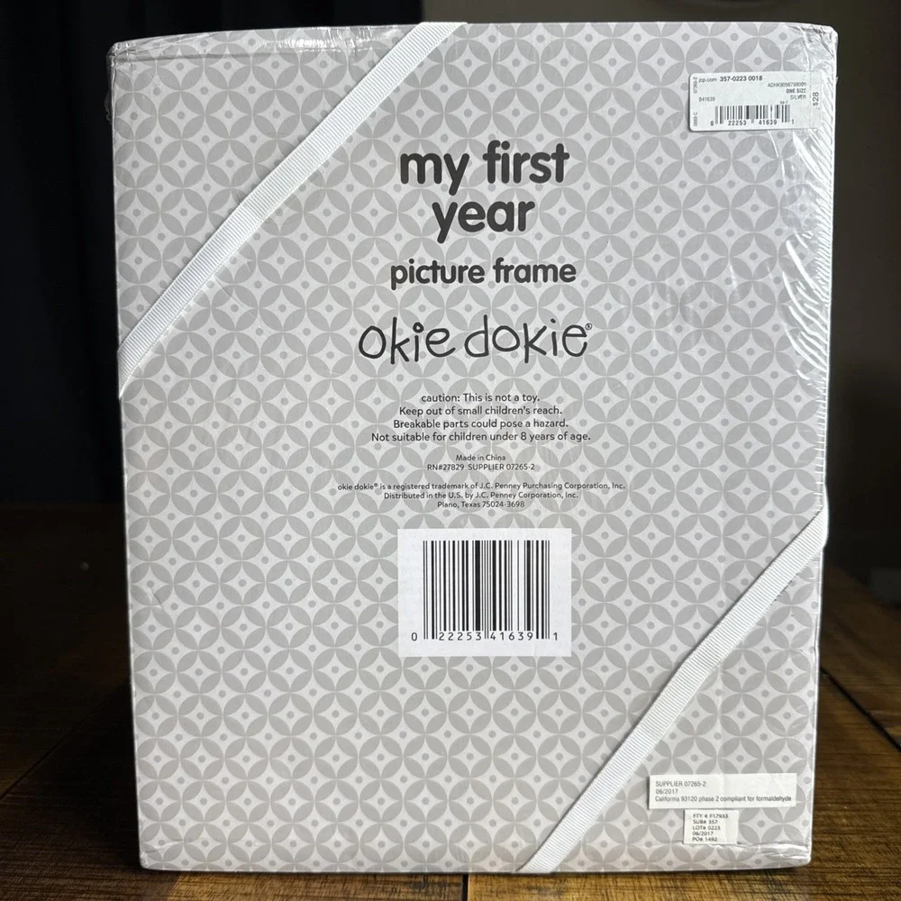 NOS Okie Dokie My First‎ Year Picture Frame 0-12 Months In Gift Box Baby Shower